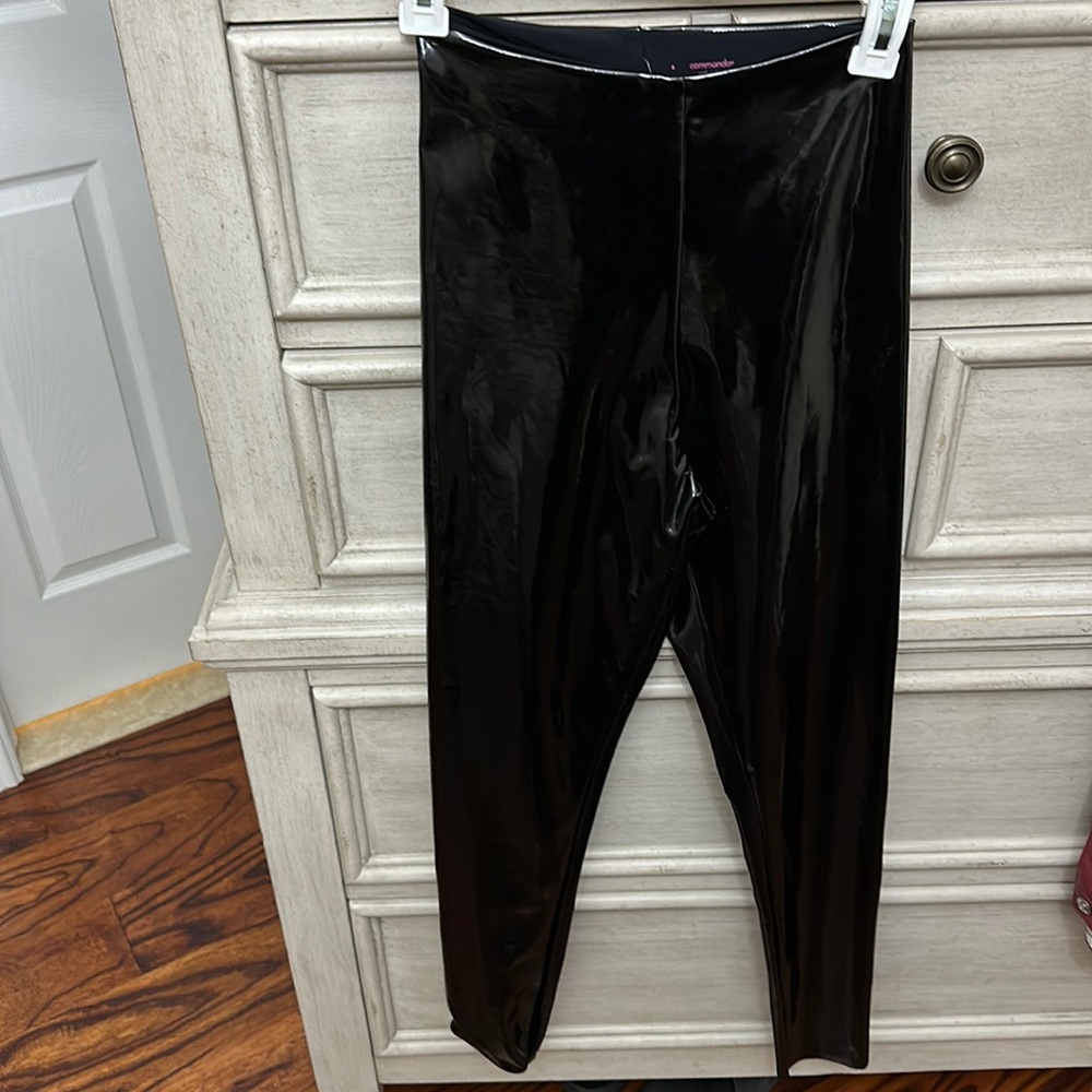 Commando patent leather leggings size Small
